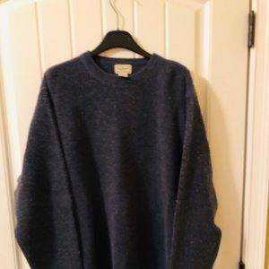 Men’s sweater, XLTall, LL Bean, Navy, 80% cotton, 20% wool, good condition.